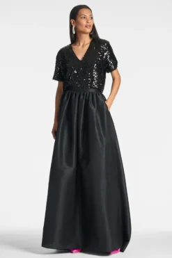 Sydney Skirt - Black -Cheap The Simply Dress Store BETTETOP SYDNEYSKIRT BLACK FRONT scaled