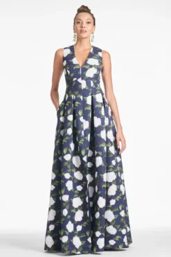 Brooke Gown - Navy/Ivory Moonlit Garden 7 Brooke Gown - Navy/Ivory Moonlit Garden -Cheap The Simply Dress Store BROOKEGOWN MOONLITGARDEN FRONT3 scaled