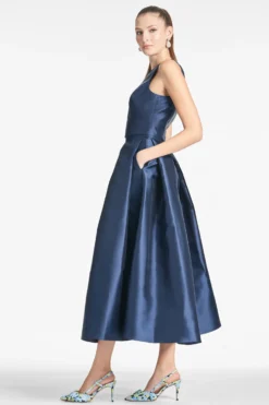 Lenox Obi-Bow Slingback - Garden Club -Cheap The Simply Dress Store LEXIETOP LEIGHTONSKIRT NAVY SIDE 51c8b16b 3e33 4a6c b5fd 48e067159bab scaled